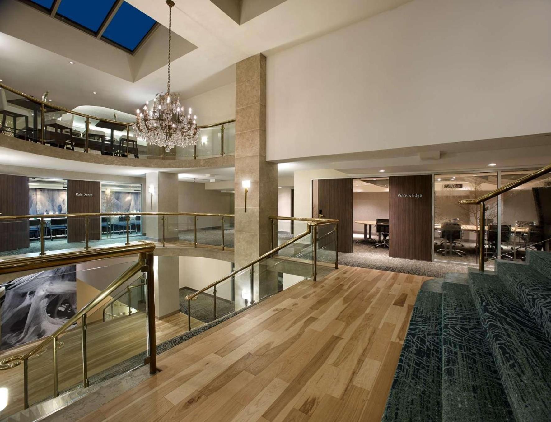 Radisson Blu Toronto Downtown Hotel Ngoại thất bức ảnh